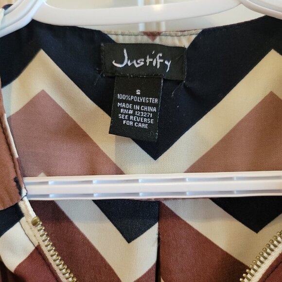 💥4 for $25💥Justify dress - Picture 3 of 5